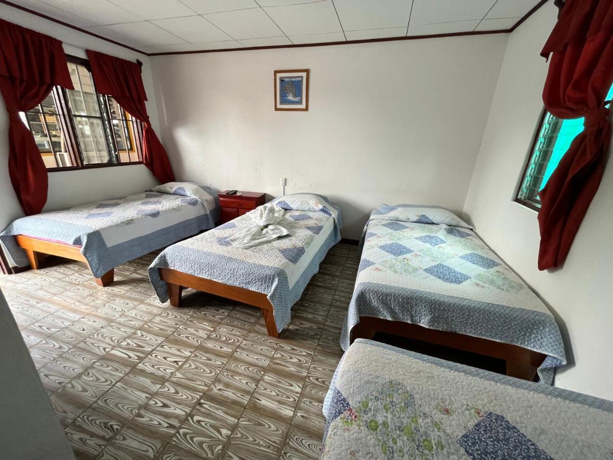 Hotel Sierpe River- Oleaje Sereno Zewnętrze zdjęcie